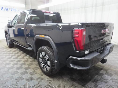 2024 GMC Sierra 2500 Denali