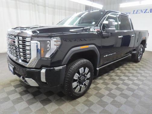 2024 GMC Sierra 2500 Denali