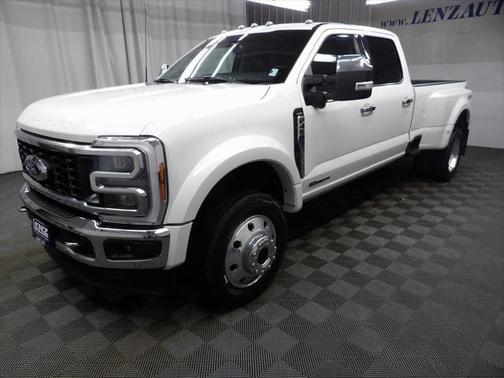 2023 Ford F-450 Lariat