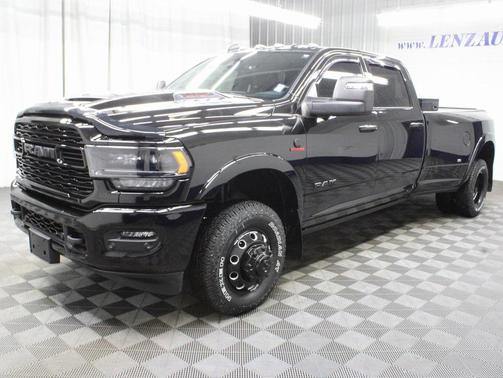 2024 RAM 3500 Limited Crew Cab 4x4 8' Box