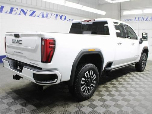 2024 GMC Sierra 2500 Denali Ultimate