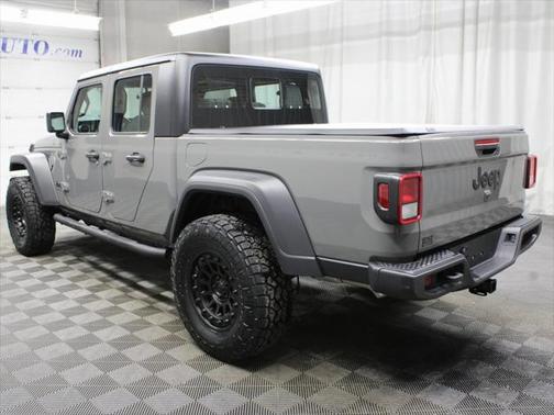 2023 Jeep Gladiator Sport