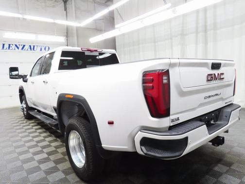 2025 GMC Sierra 3500 Denali