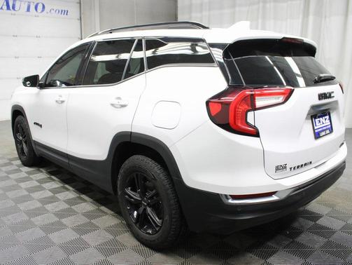 2022 GMC Terrain AWD AT4