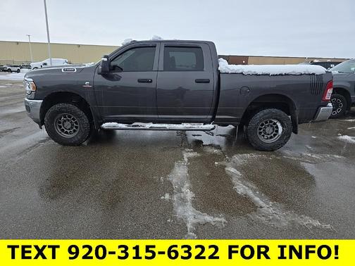 2023 RAM 2500 Tradesman Crew Cab 4x4 6'4' Box