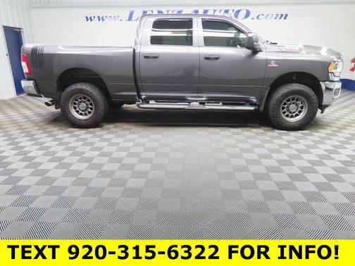 2023 RAM 2500 Tradesman Crew Cab 4x4 6'4' Box