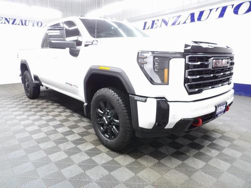 2025 GMC Sierra 2500 AT4