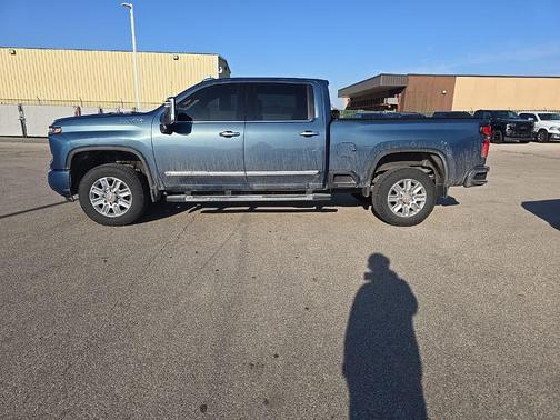 Lakeshore Blue Metallic 2025 Chevrolet Silverado 3500 High Country