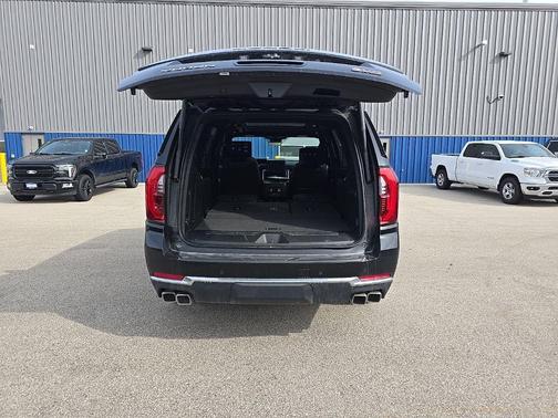 Onyx Black 2025 GMC Yukon Denali