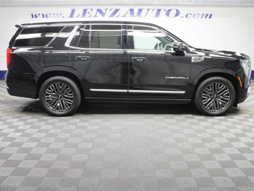 Onyx Black 2025 GMC Yukon Denali