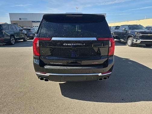 Onyx Black 2025 GMC Yukon Denali