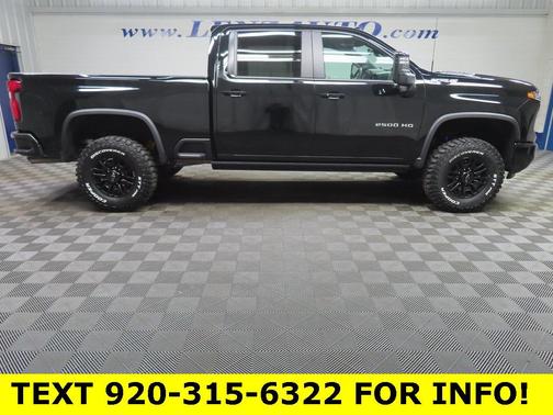 2024 Chevrolet Silverado 2500 4WD Crew Cab Standard Bed ZR2