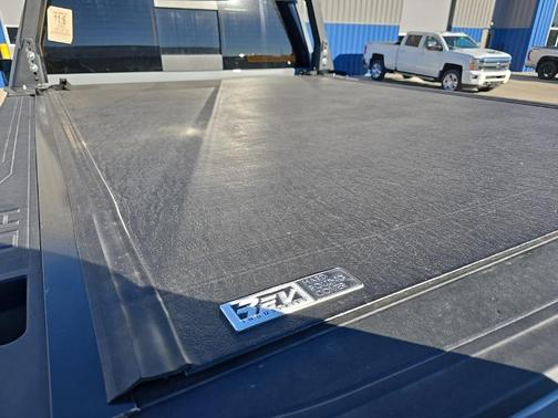 2025 Chevrolet Silverado 2500 4WD Crew Cab Standard Bed ZR2