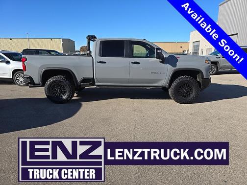 2025 Chevrolet Silverado 2500 4WD Crew Cab Standard Bed ZR2