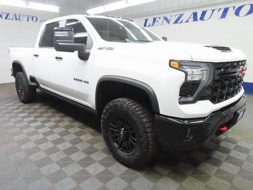 2025 Chevrolet Silverado 2500 Crew Cab, Standard Bed, ZR2, 4WD