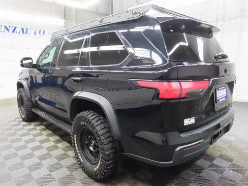 2025 Toyota Sequoia SR5