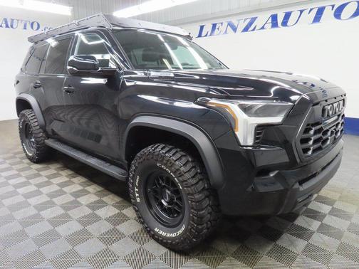 2025 Toyota Sequoia SR5