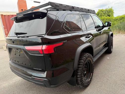 2025 Toyota Sequoia Platinum