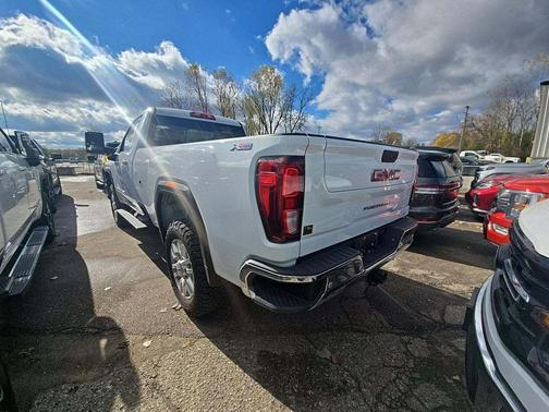 2024 GMC Sierra 3500 SLE