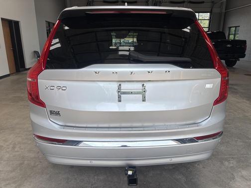 2022 Volvo XC90 Recharge Plug-In Hybrid T8 Inscription Expression 6 Passenger