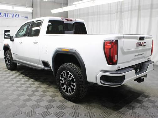 2022 GMC Sierra 2500 AT4