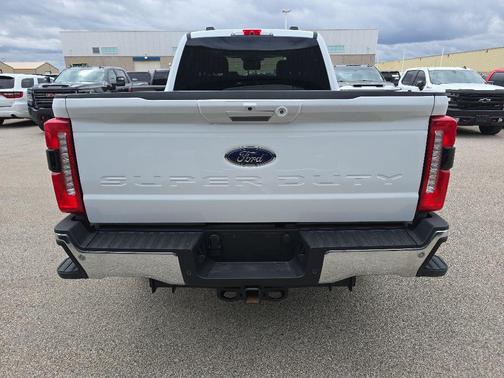 Oxford White 2026 Ford F-350 Lariat