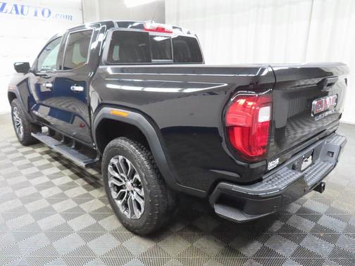 2023 GMC Canyon Denali