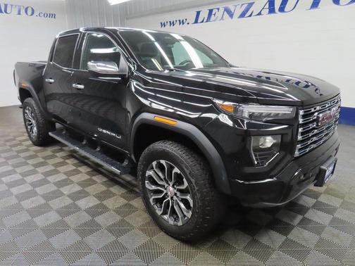 2023 GMC Canyon Denali