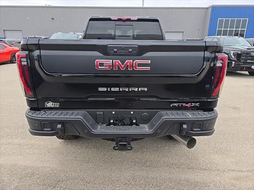2025 GMC Sierra 2500 AT4