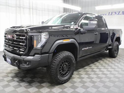 2025 GMC Sierra 2500 AT4