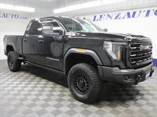 2025 GMC Sierra 2500 AT4