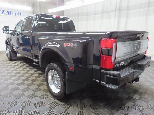 2025 Ford F-450 Platinum