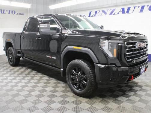 2025 GMC Sierra 2500 AT4