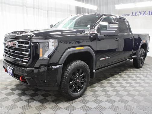 2025 GMC Sierra 2500 AT4