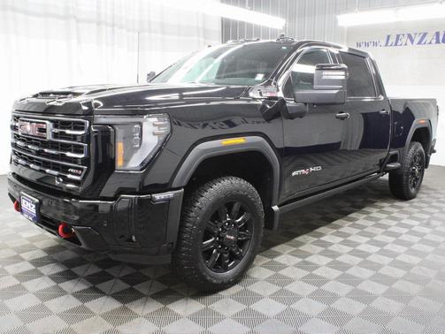 2025 GMC Sierra 2500 AT4