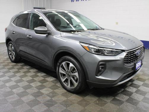 Carbonized Gray Metallic 2025 Ford Escape Platinum