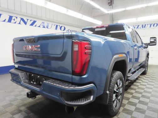 2024 GMC Sierra 3500 Denali