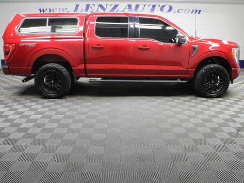 Rapid Red Metallic Tinted Clearcoat 2022 Ford F-150 XLT