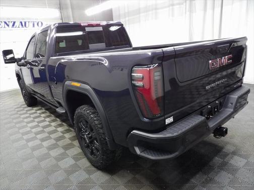 2024 GMC Sierra 2500 AT4