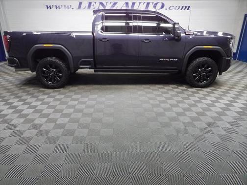 2024 GMC Sierra 2500 AT4