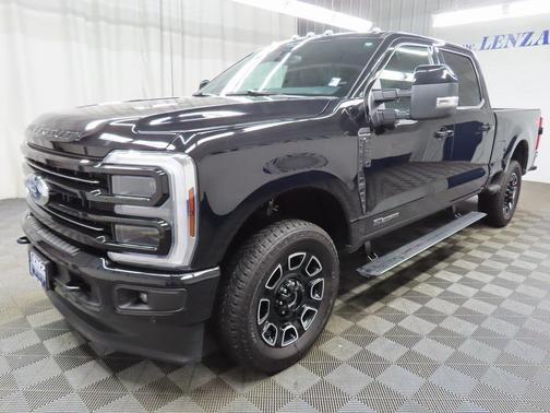 2025 Ford F-250 Platinum