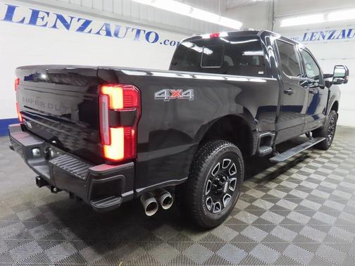 2025 Ford F-250 Platinum