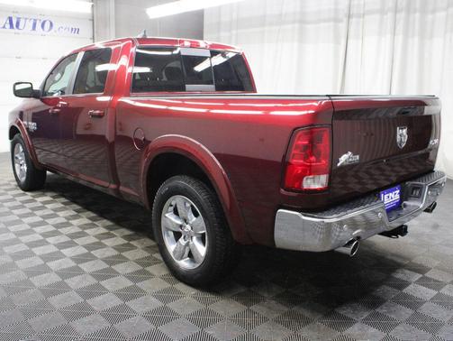 Delmonico Red Pearlcoat 2019 RAM 1500 Big Horn