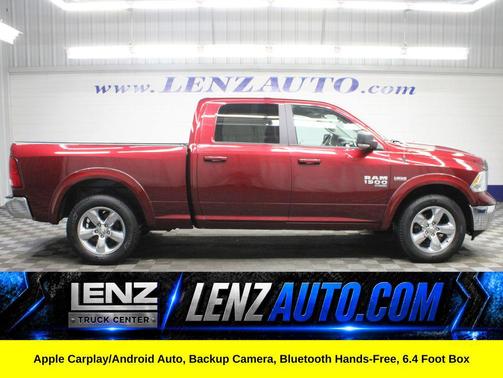 Delmonico Red Pearlcoat 2019 RAM 1500 Big Horn