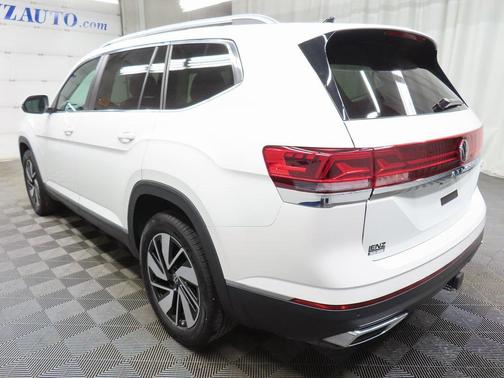 2024 Volkswagen Atlas 2.0T SEL