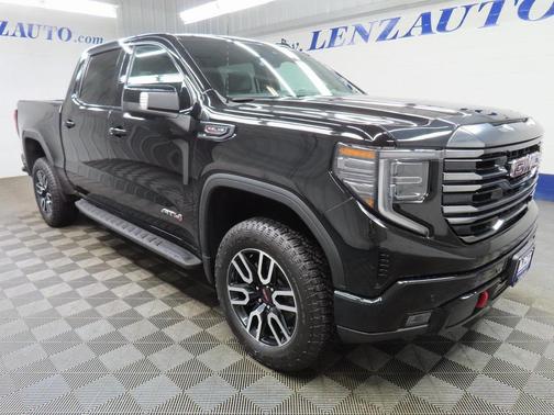 2024 GMC Sierra 1500 AT4