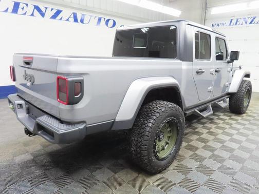2021 Jeep Gladiator Sport S