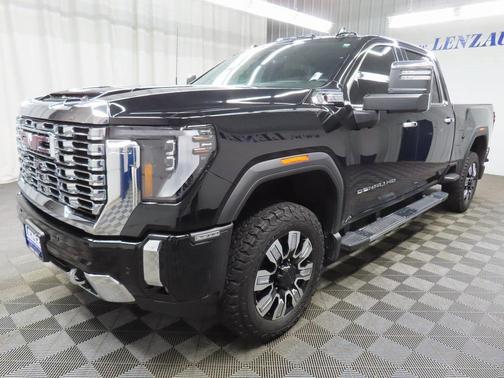 2024 GMC Sierra 2500 Denali