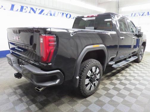 2024 GMC Sierra 2500 Denali