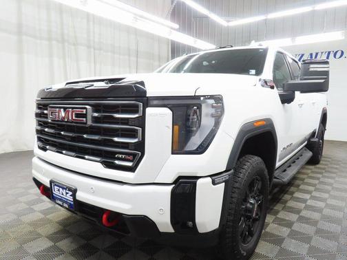 2025 GMC Sierra 2500 AT4